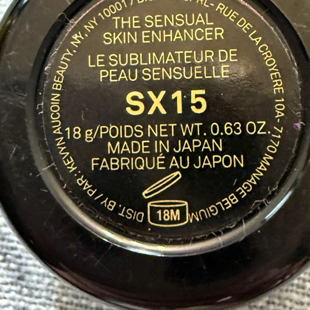Kevyn Aucoin SX 15 Sensual Skin Enhancer in SX15 New